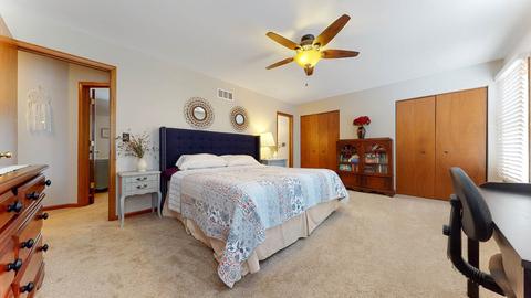 2365 Lakeside Dr, Aurora, IL 60504 photo 13