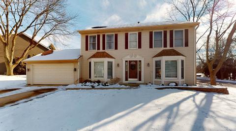 2365 Lakeside Dr, Aurora, IL 60504 photo 1
