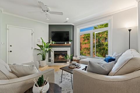 1875 N Sheffield Ave #C, Chicago, IL 60614 photo 3