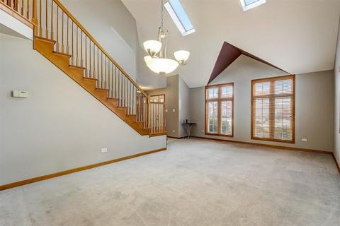 3120 Sandy Ridge Dr, Steger, IL 60475 photo 3