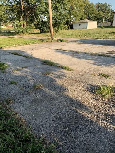 82 E 159th St, Harvey, IL 60426 photo 1