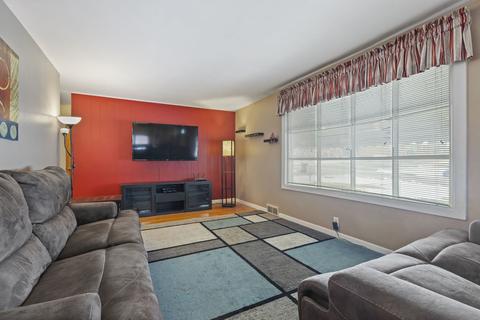 922 E 8th St, Lockport, IL 60441 photo 3