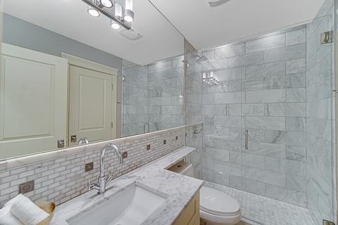840 E 48th St, Chicago, IL 60615 photo 19