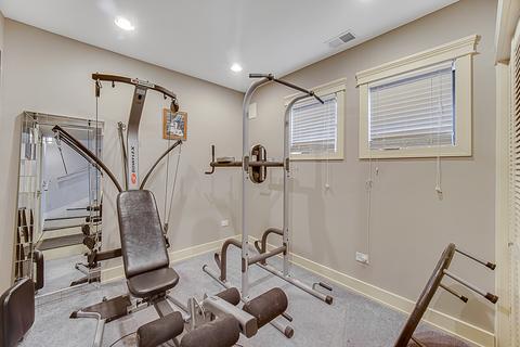840 E 48th St, Chicago, IL 60615 photo 23
