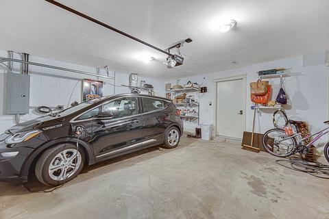 840 E 48th St, Chicago, IL 60615 photo 27