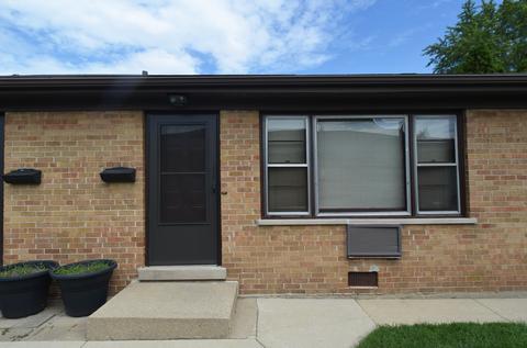 586 N Rozanne Dr, Addison, IL 60101 photo 3