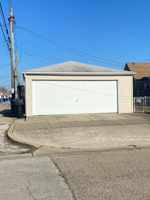 5258 S Natchez Ave, Chicago, IL 60638 photo 4