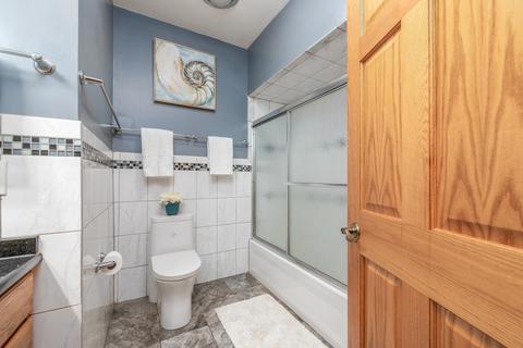 9255 Dee Rd, Des Plaines, IL 60016 photo 22