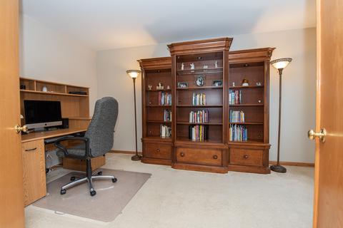 2807 Stonebridge Dr, Plainfield, IL 60586 photo 22