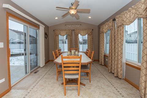 2807 Stonebridge Dr, Plainfield, IL 60586 photo 15