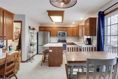 305 Plumage Ct, Normal, IL 61761 photo 5