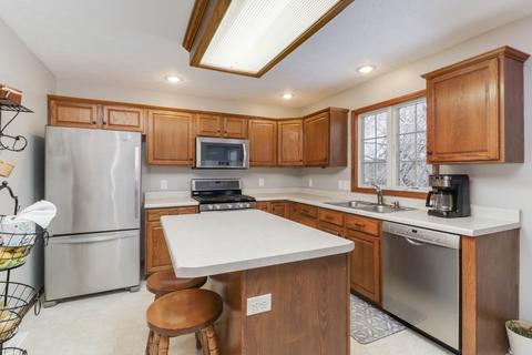 305 Plumage Ct, Normal, IL 61761 photo 2