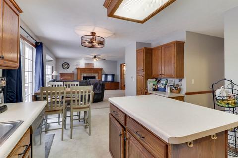 305 Plumage Ct, Normal, IL 61761 photo 3