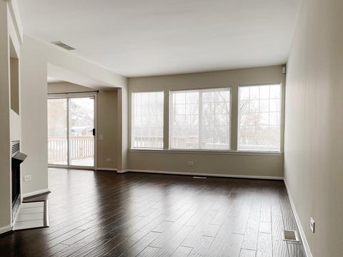 1357 Spaulding Rd, Bartlett, IL 60103 photo 5