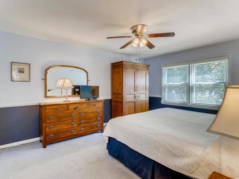 1003 Cherry St, Wheaton, IL 60189 photo 9