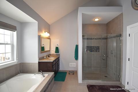 3593 Tournament Dr, Elgin, IL 60124 photo 23