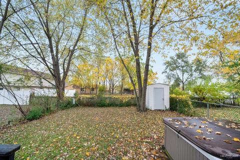 3310 Fox Hill Rd, Aurora, IL 60504 photo 16