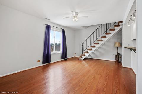 1666 Cornell Dr, Hoffman Estates, IL 60169 photo 3