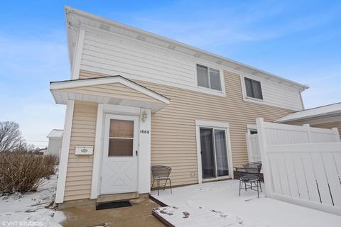 1666 Cornell Dr, Hoffman Estates, IL 60169 photo 1