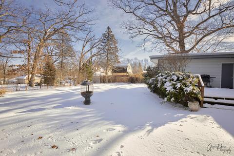 906 Woods St, Mchenry, IL 60050 photo 16