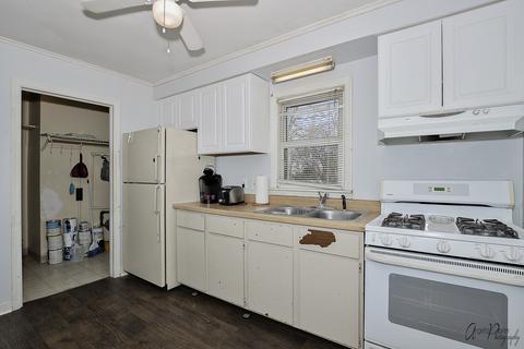 906 Woods St, Mchenry, IL 60050 photo 7