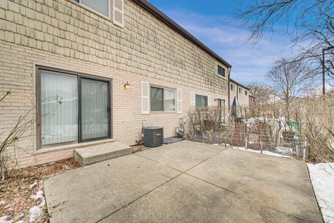 1665 Ottawa Ct, Wheeling, IL 60090 photo 24