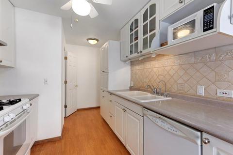 1661 Valley Forge Ct #E, Wheaton, IL 60189 photo 8