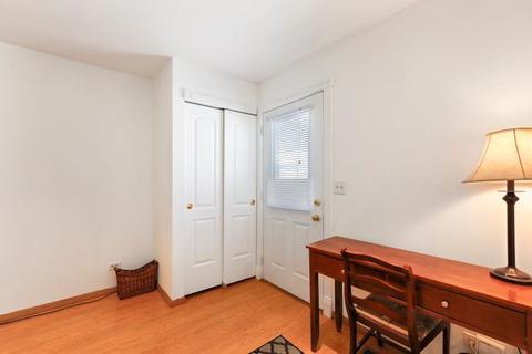 1661 Valley Forge Ct #E, Wheaton, IL 60189 photo 4