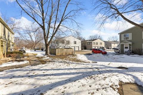 1661 Valley Forge Ct #E, Wheaton, IL 60189 photo 20