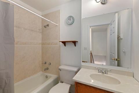 1661 Valley Forge Ct #E, Wheaton, IL 60189 photo 13