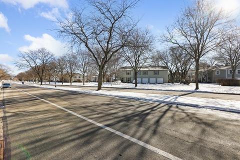 1661 Valley Forge Ct #E, Wheaton, IL 60189 photo 19