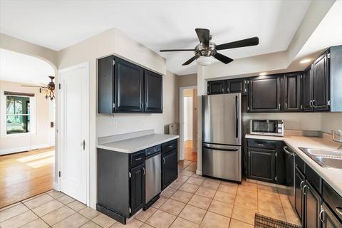 150 Lawrence St, Cherry Valley, IL 61016 photo 5