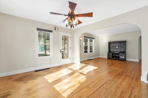 150 Lawrence St, Cherry Valley, IL 61016 photo 10