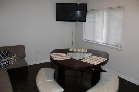 7326 S Champlain Ave, Chicago, IL 60619 photo 13