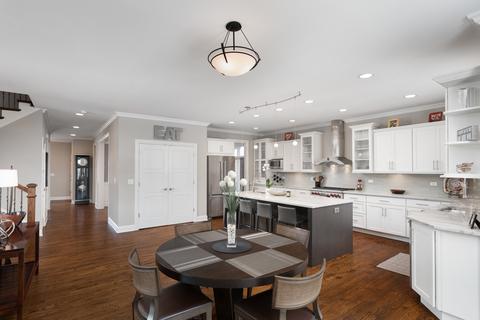 630 N Eagle St, Naperville, IL 60563 photo 10