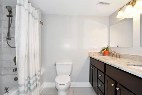 222 Ardmore Rd, Des Plaines, IL 60016 photo 26