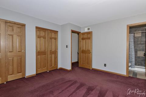 1406 Hillside Ln, Mchenry, IL 60051 photo 11