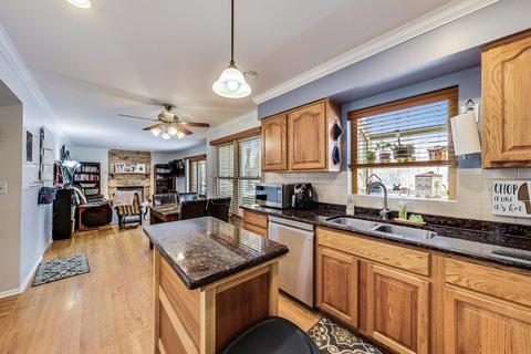270 S Hickory Ave, Bartlett, IL 60103 photo 15