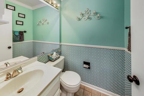 270 S Hickory Ave, Bartlett, IL 60103 photo 21
