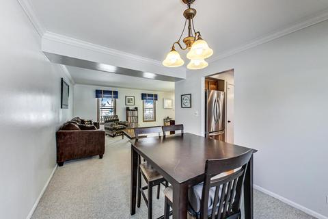 270 S Hickory Ave, Bartlett, IL 60103 photo 12