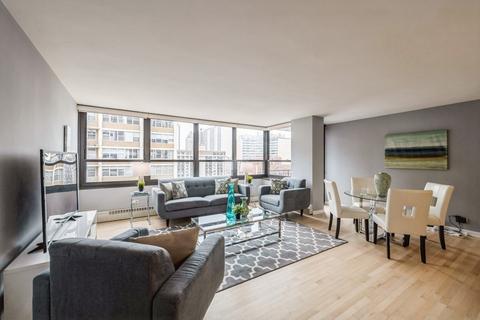 33 E Cedar St #18H, Chicago, IL 60611 photo 2
