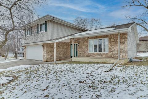 508 Wittenberg Ct, Normal, IL 61761 photo 2