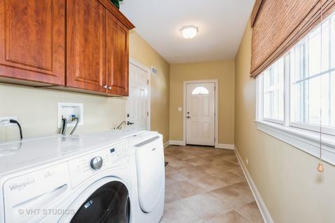 223 W Division St, Itasca, IL 60143 photo 16