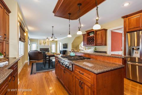 223 W Division St, Itasca, IL 60143 photo 11