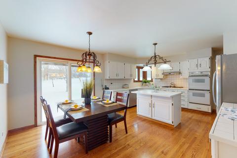 712 Greens View Dr, Algonquin, IL 60102 photo 8