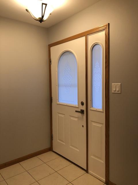 7956 S Roberts Rd, Bridgeview, IL 60455 photo 3