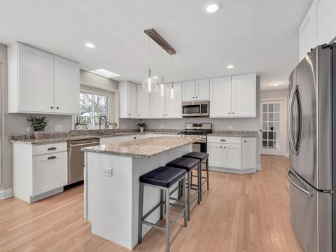 1348 Deep Run Rd, Naperville, IL 60540 photo 9