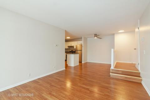 1352 Mc Dowell Rd #103, Naperville, IL 60563 photo 4