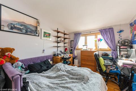 615 Nelson Ln, Des Plaines, IL 60016 photo 9