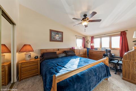 615 Nelson Ln, Des Plaines, IL 60016 photo 8